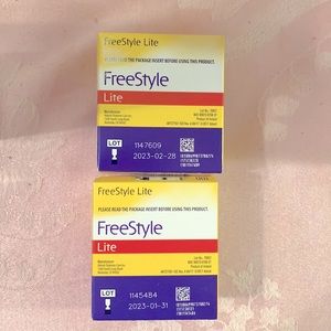 FreeStyle Lite Test Strips 100ct (2 Boxes) Free 🎁 with purchase.
